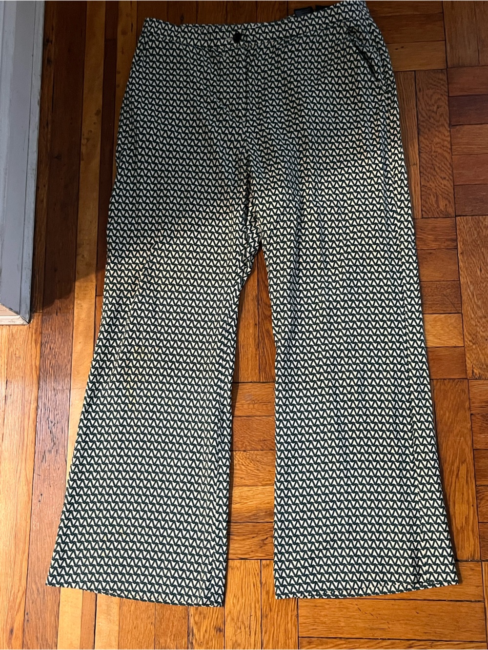 Fun festive H&M flair pants